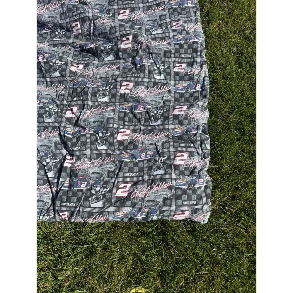 Vintage NASCAR Reversible Comforter Dale Earnhardt Jr #8 Rusty Wallace #2 Pillow
